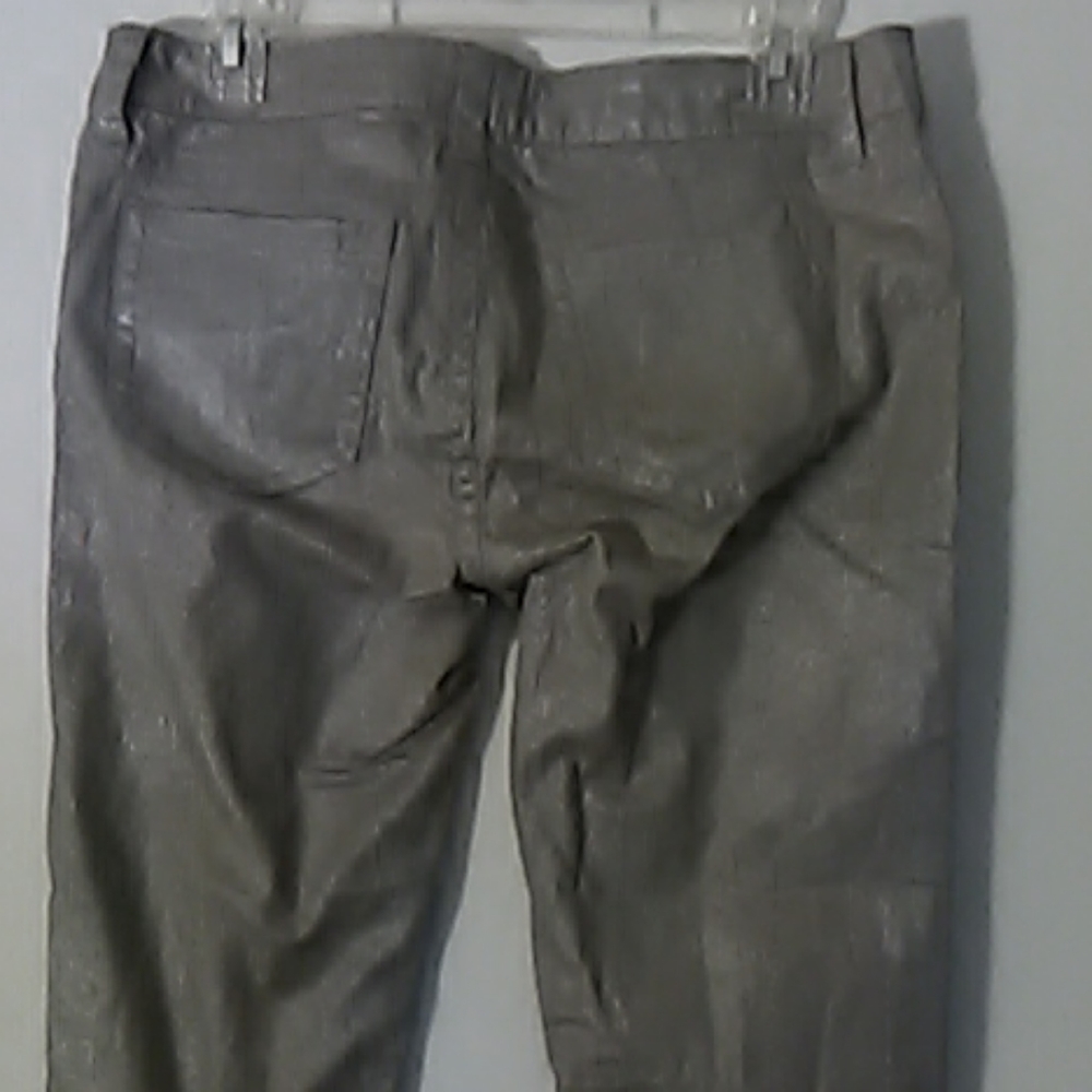 Pants - Picture 3 of 6